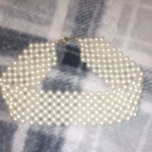 Classic Pearl Choker Necklace